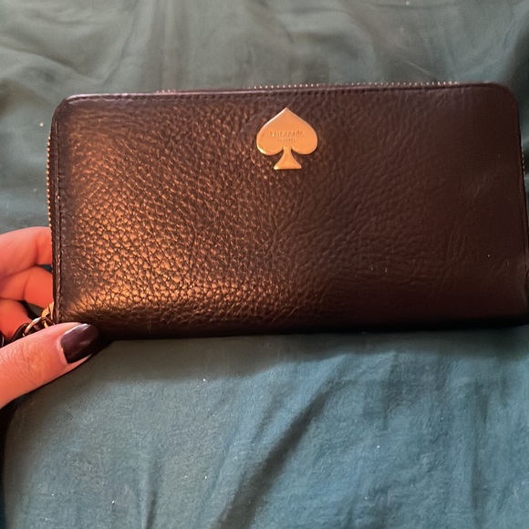KATE SPADE PURSE AND WALLET - Picture 3 of 4